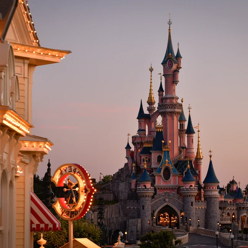 gangpad Winst gespannen Tickets & Prijzen Disneyland® Parijs | Have Fun Events uitjes Parijs